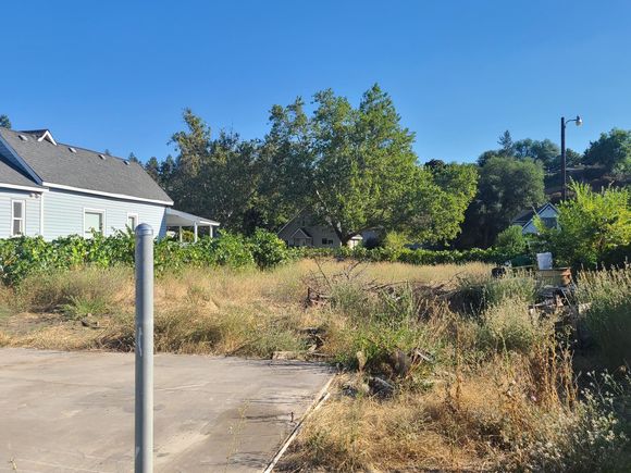 2321 E 7th Ave Spokane, WA Land Sold - Photo 1 of 3. Opens carousel modal