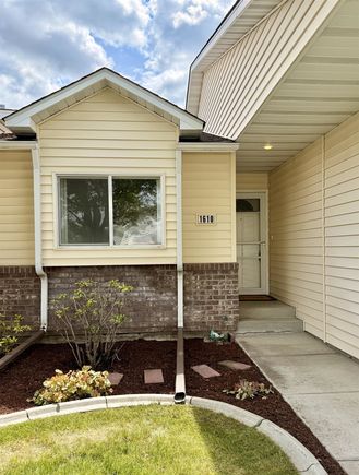 1610 S Newer Ln