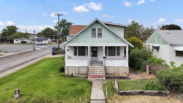 603 E Providence Ave