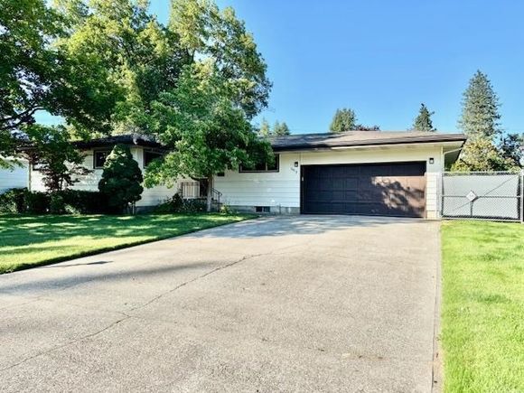 6412 N Fotheringham St Spokane, WA House Active - Photo 1 of 37. Opens carousel modal