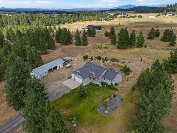 20414 Felspar Rd