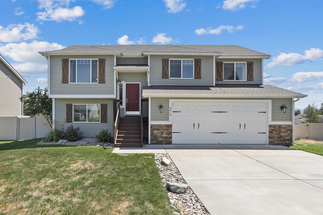 8016 E Sommerset Ct