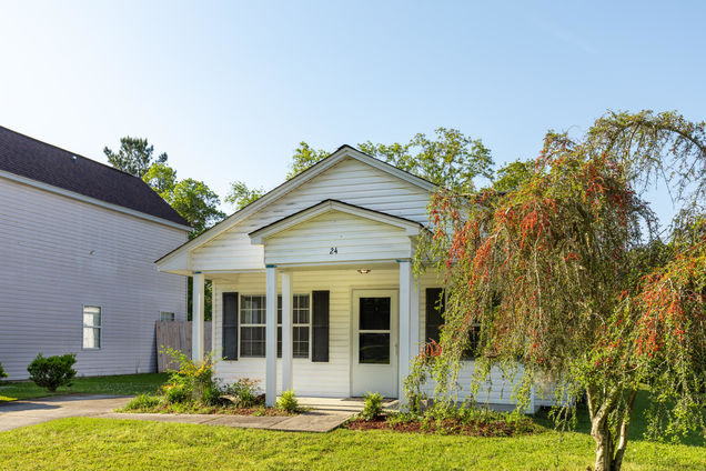 24 Palmetto Park Road Charleston, SC House Sold - Photo 1 of 28. Opens carousel modal