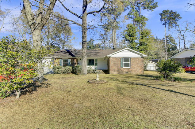 307 Ashley Drive Summerville, SC House Sold - Photo 1 of 27. Opens carousel modal