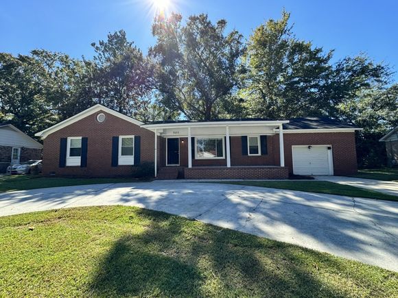 7655 Hillandale Rd, North Charleston, SC 29420 | Estately 🧡 | MLS# 23023761