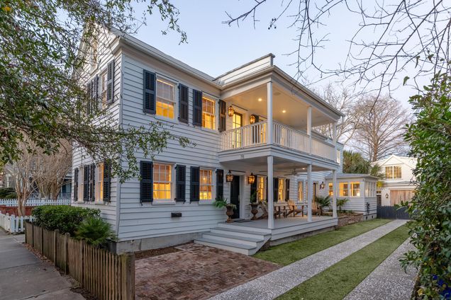 78 Smith Street Charleston, SC House Sold - Photo 1 of 29. Opens carousel modal