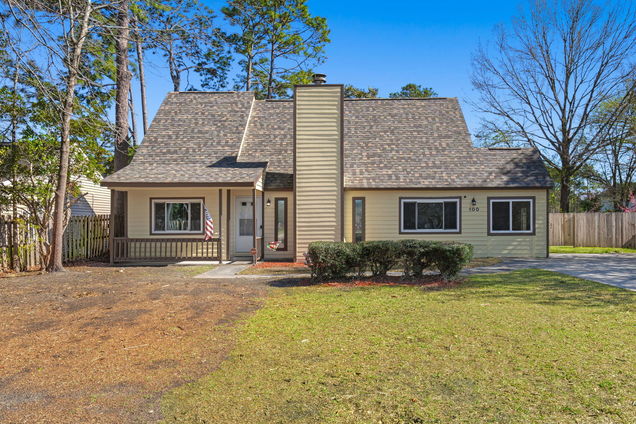 100 Traders Station Road Summerville, SC House Active - Photo 1 of 37. Opens carousel modal