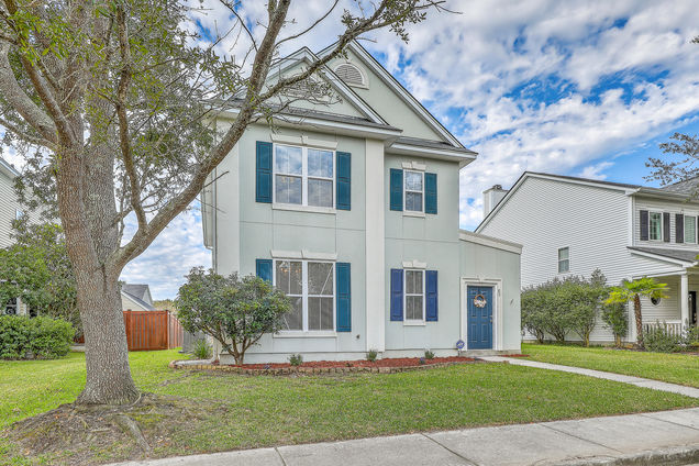 83 Creekside Drive