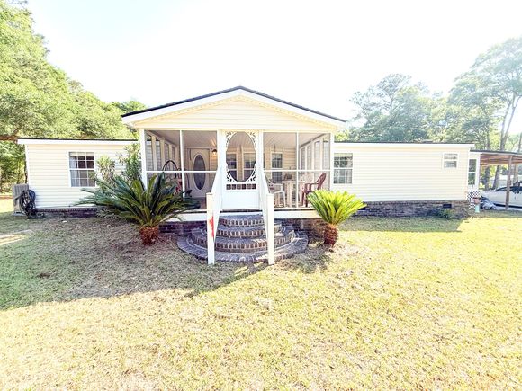 1532 Fox Pond Lane