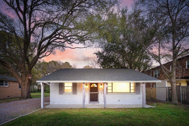 706 White Oak Drive Charleston, SC House Sold - Photo 1 of 52. Opens carousel modal