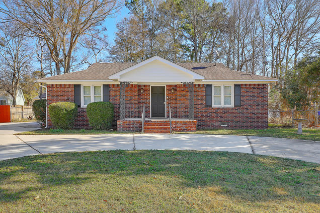616 Semaht Street Charleston, SC House Active - Photo 1 of 22. Opens carousel modal