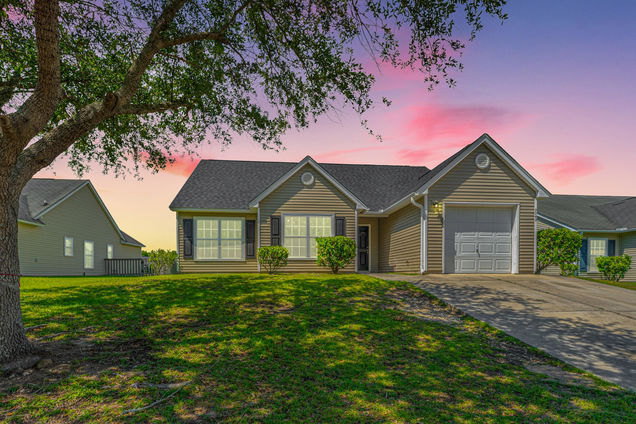 5042 Thornton Drive Summerville, SC House Sold - Photo 1 of 31. Opens carousel modal