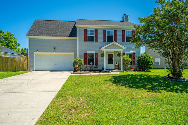 208 Waterford Lane Summerville, SC House Sold - Photo 1 of 33. Opens carousel modal