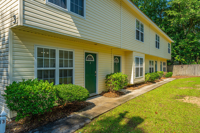 1423 Ashley River Road Unit 3a Charleston, SC House Sold - Photo 1 of 28. Opens carousel modal