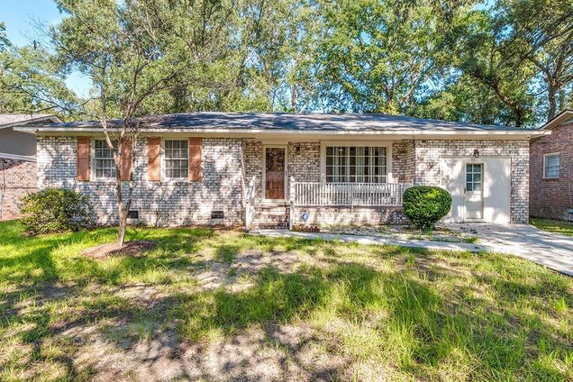 740 Hithing Post Road Charleston, SC House Active - Photo 1 of 26. Opens carousel modal