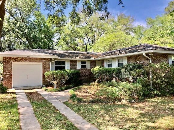 1737 Somerset Circle Charleston, SC House Active - Photo 1 of 22. Opens carousel modal