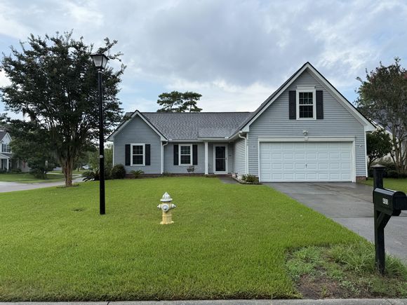 400 Hainesworth Drive Charleston, SC House Active - Photo 1 of 38. Opens carousel modal