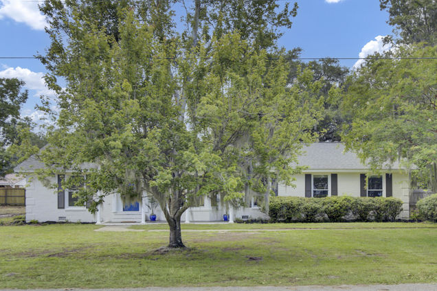 1822 Mallard Circle