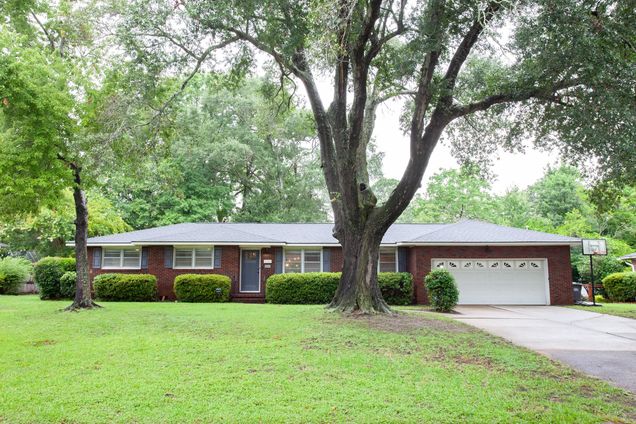 5011 Ashby Avenue North Charleston, SC House Active - Photo 1 of 46. Opens carousel modal