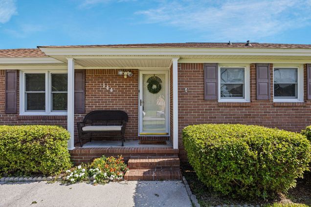 144 Camelot Drive Goose Creek, SC House Active - Photo 1 of 24. Opens carousel modal