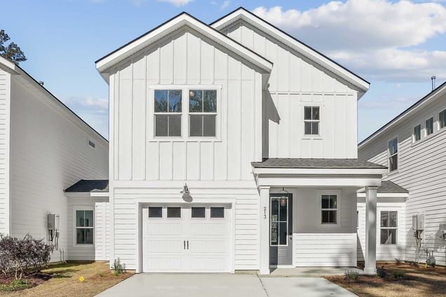 435 Queenview Lane Charleston, SC House Active - Photo 1 of 11. Opens carousel modal