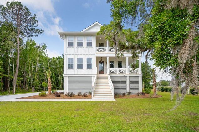7006 Alpine Bay Lane Johns Island, SC House Active - Photo 1 of 36. Opens carousel modal