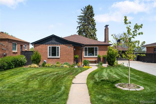 5051 W 35th Avenue Denver, CO House Active - Photo 1 of 39. Opens carousel modal