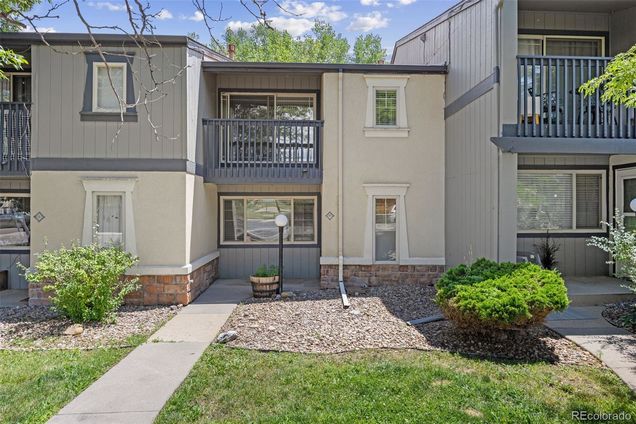 800 W Moorhead Circle Unit E
