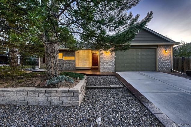 5461 S Youngfield Court