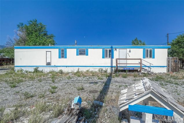 626 Caldwell Avenue