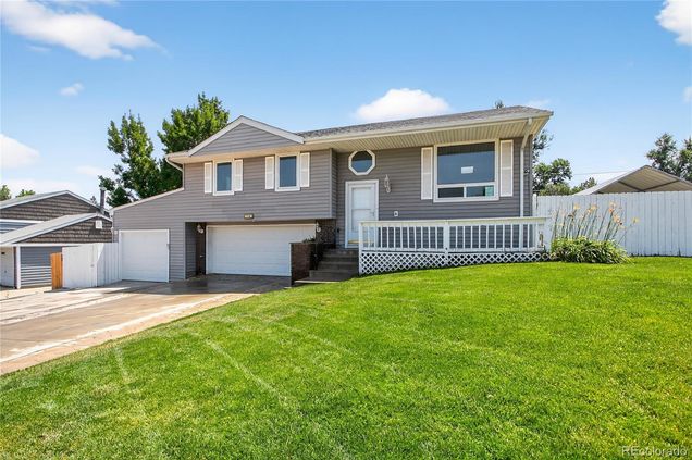 7762 N Saulsbury Street Arvada, CO House Active - Photo 1 of 25. Opens carousel modal