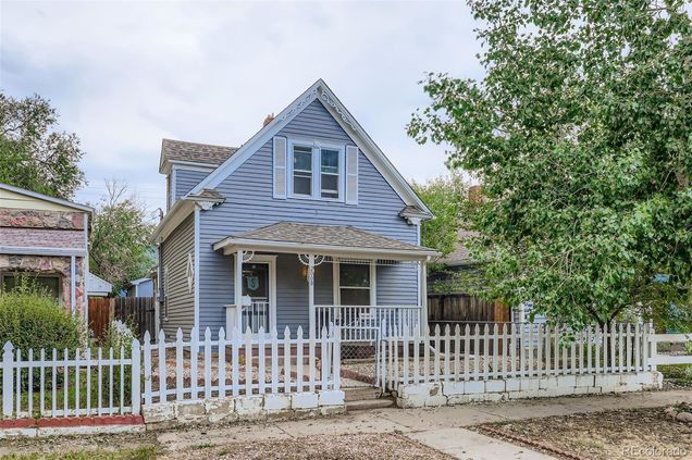 2008 W Cucharras Street