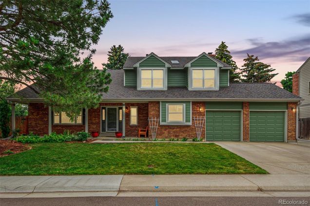 10656 W Rowland Avenue Littleton, CO House Active - Photo 1 of 50. Opens carousel modal