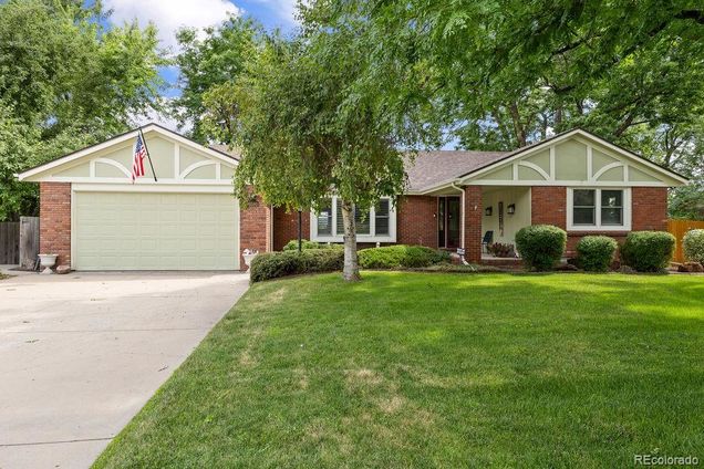 10580 W 74th Place