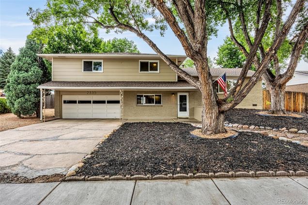 2335 Zane Place