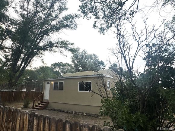 295 Sunnyside Lane