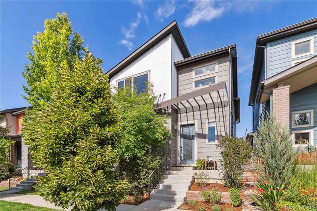 6721 Alan Drive