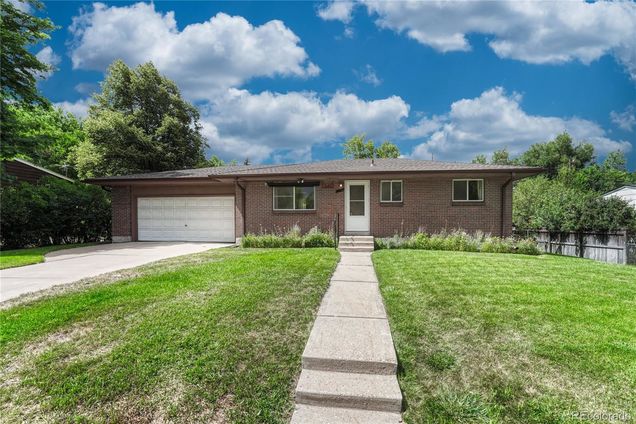11169 W Kentucky Drive Lakewood, CO House Active - Photo 1 of 35. Opens carousel modal