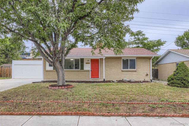 7800 Greenwood Boulevard Denver, CO House Active - Photo 1 of 25. Opens carousel modal