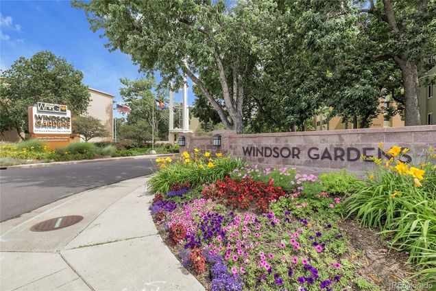 9335 E Center Avenue Unit 8C
