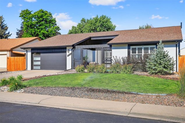 1975 S Holland Court