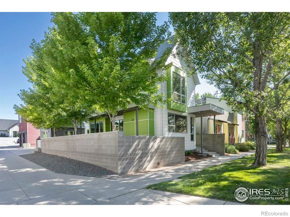 1012 Confidence Drive