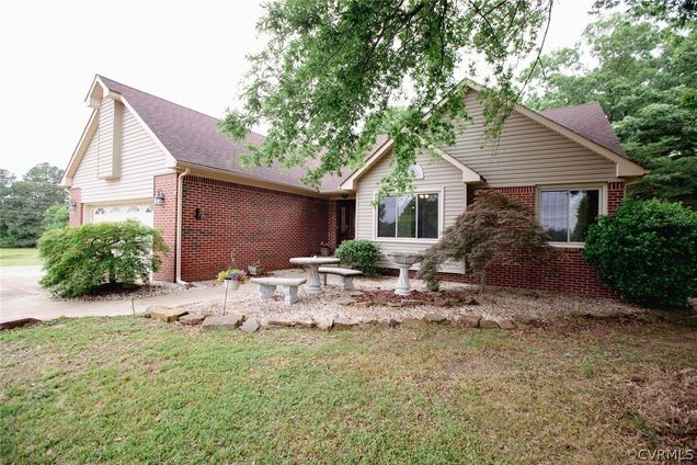 1807 Timberline Drive Farmville, VA House Sold - Photo 1 of 50. Opens carousel modal