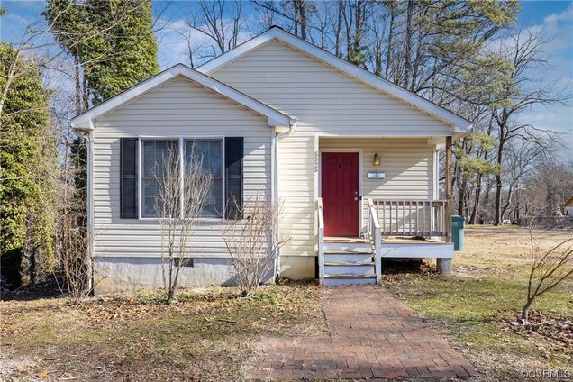 5525 Bloomingdale Avenue Henrico, VA House Sold - Photo 1 of 20. Opens carousel modal