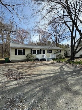 39 Oak Glen Street Richmond, VA House Sold - Photo 1 of 23. Opens carousel modal
