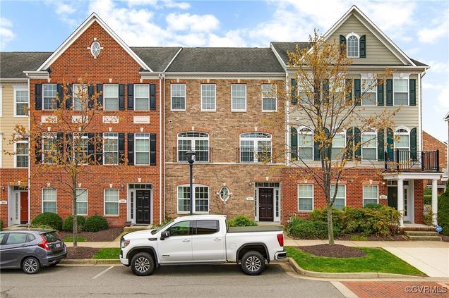 2011 Liesfeld Parkway Glen Allen, VA Townhouse Sold - Photo 1 of 39. Opens carousel modal