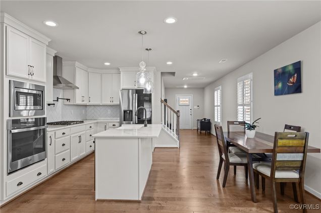 3391 Rock Creek Villa Drive