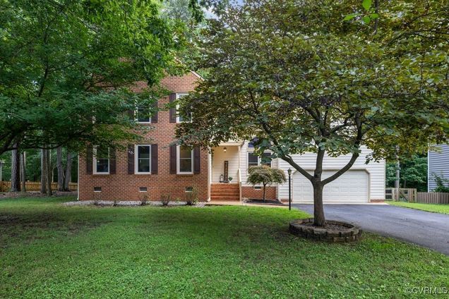 6303 Walnut Bend Drive