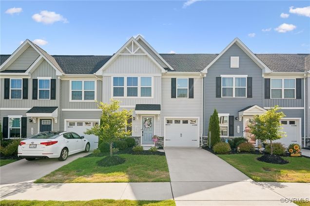 7242 Peyton Randolph Lane
