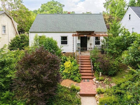 3004 Ferncliff Road